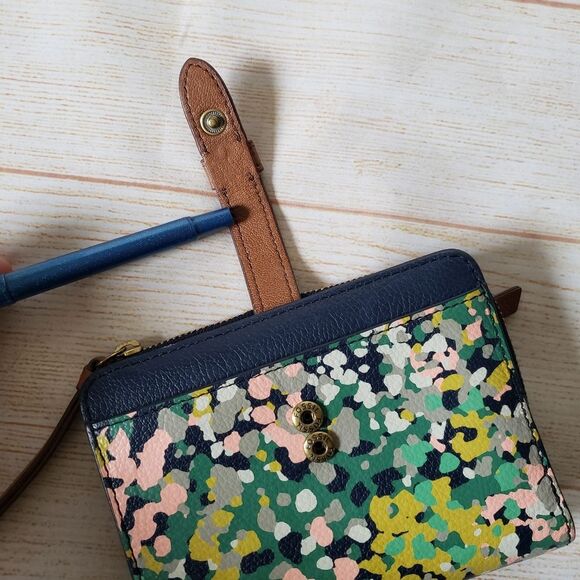 Fossil Fiona Speckle Floral Multifunction Leather Wallet Women's Unisex - Picture 4 of 16